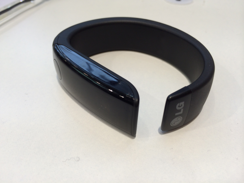 Illustration for article titled Furor por los wearables: estos son los nuevos medidores de actividad